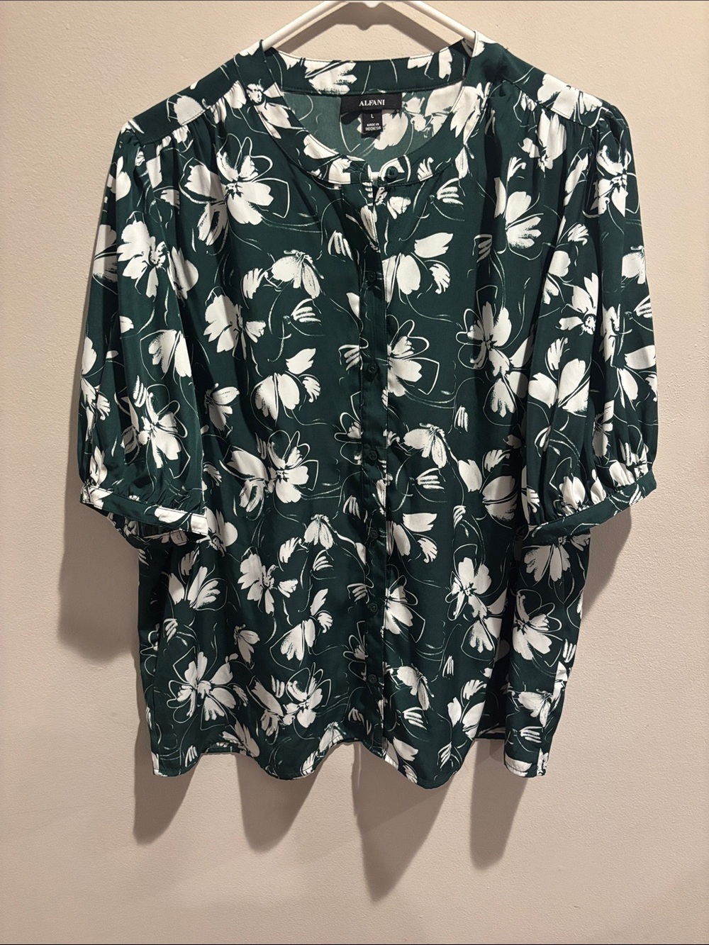Alfani Dark Green and White Floral Button-Up Blouse